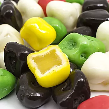 Ананас в цветной глазури