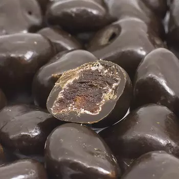 Папайя в темной шоколадной глазури