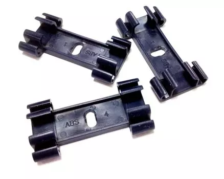 Крепеж для плинтуса Balterio