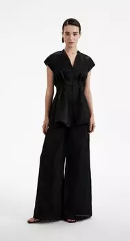 Блуза приталенного силуэта