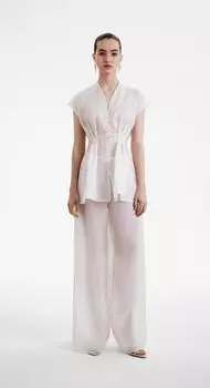 Блуза приталенного силуэта