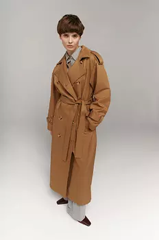 Двубортный тренч с поясом