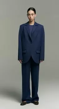 Костюм: жакет и брюки