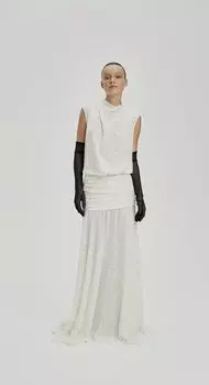 Платье макси с воротником-стойкой