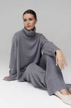 Свитер с высоким воротом из кашемира