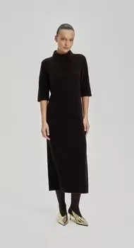 Трикотажное платье-поло