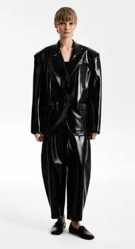 Жакет из лакированной кожи