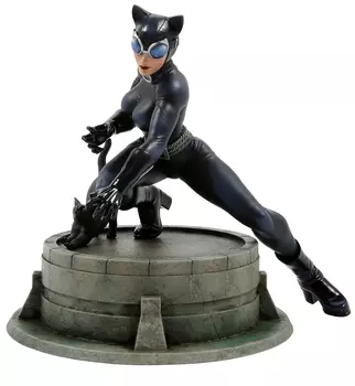 Фигурка DC: Jim Lee – Catwoman (18 см)