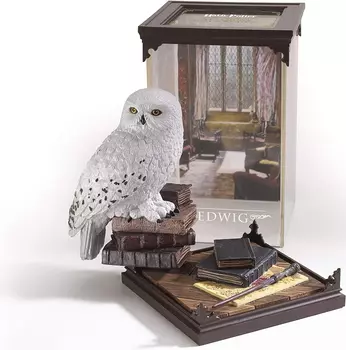 Фигурка Harry Potter: Hedwig Magical Creatures (18,5см)