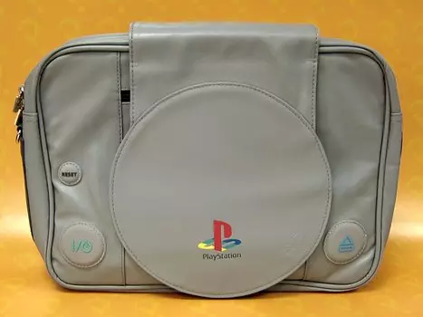 Сумка Playstation. Shaped Messenger Bag