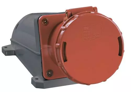 Розетка стационарная IEK