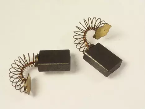 Щетки угольные HAMMER