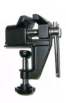 Тиски слесарные SKRAB