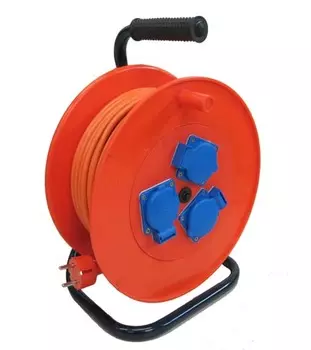 Удлинитель LUX