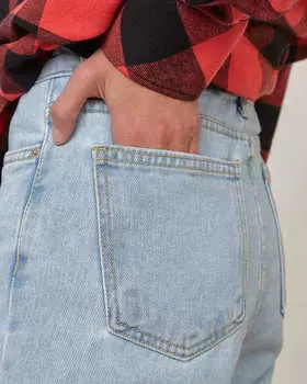 Джинсы прямые светло-голубые