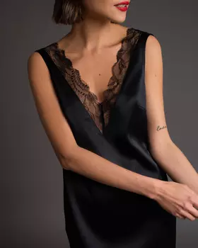 Комбинация миди с кружевом чёрного цвета