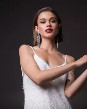 Комбинация с открытой спиной молочного цвета