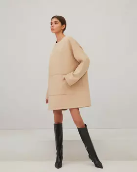 Платье-толстовка без капюшона бежевого цвета