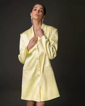 Платье-жакет оверсайз лимонного цвета
