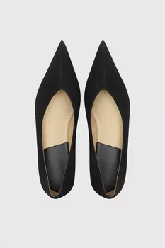 Балетки с острым мысом черного цвета