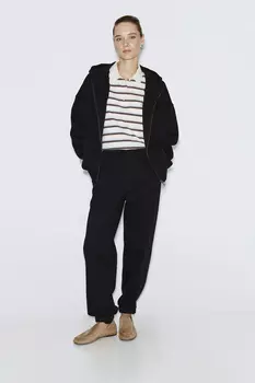 Брюки из футера черного цвета