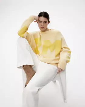 Джемпер 2М молочного цвета