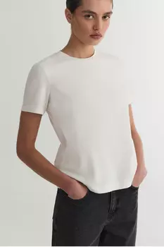 Футболка relaxed vibe молочного цвета