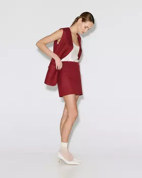Юбка мини красного цвета