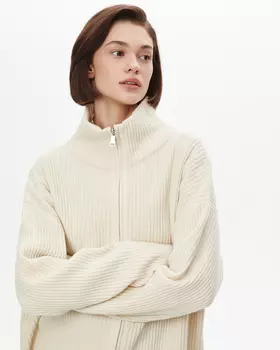 Кардиган на молнии молочного цвета