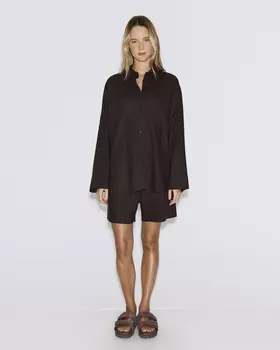 Костюм изо льна шоколадного цвета