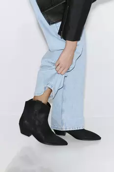 Ковбойские ботильоны черного цвета