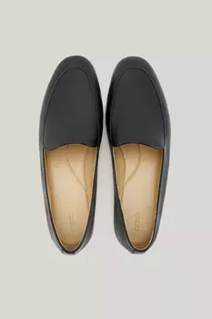 Лоферы из натуральной кожи черного цвета