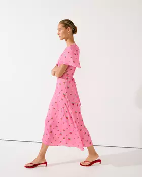 Платье миди в цветочек розового цвета