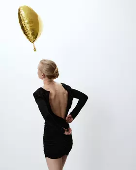 Платье мини драпированное черного цвета