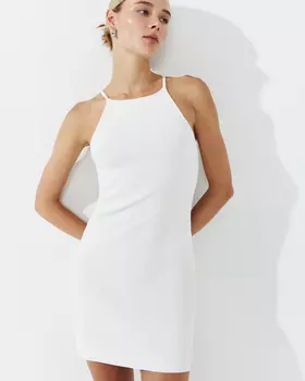 Платье мини вязаное молочного цвета