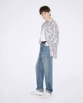 Рубашка в клетку светло-серого цвета