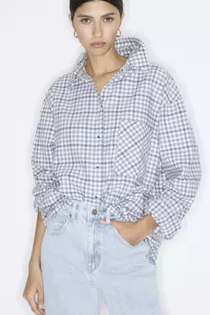 Рубашка в мелкую клетку голубого цвета