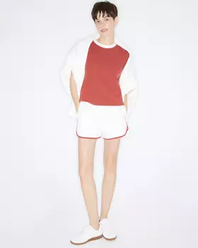 Шорты мини с окантовкой молочного цвета