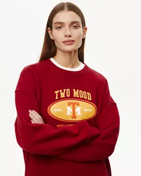 Толстовка с начесом бордового цвета