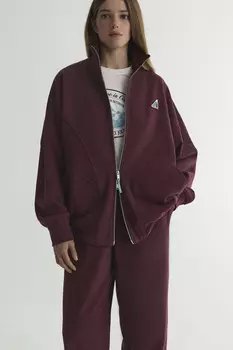 Толстовка с патчем сливового цвета