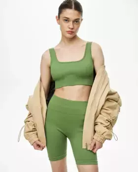 Топ из плотного рубчика зеленого цвета