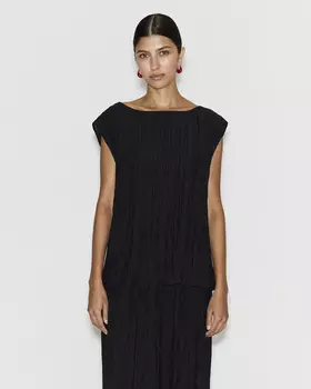 Топ из жатого сатина черного цвета