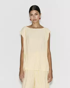 Топ из жатого сатина желтого цвета