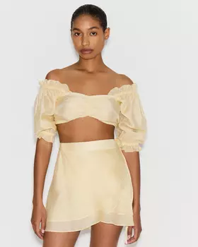 Топ желтого цвета