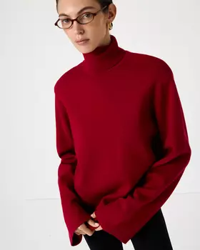 Вязаная водолазка оверсайз красного цвета