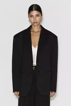 Жакет черного цвета