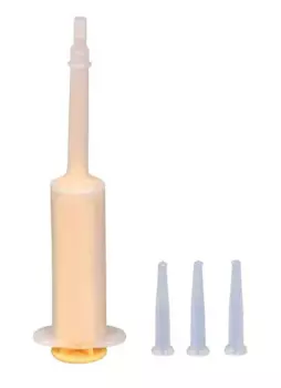 Trixie Шприц для принудительного кормления с насадками, 10 мл