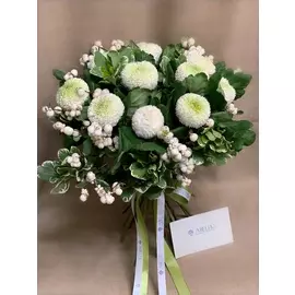 Хризантема и Симфорикарпус