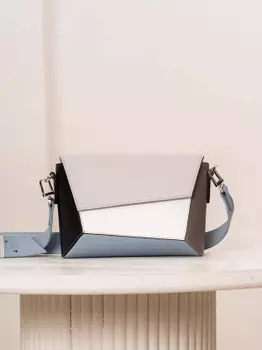 Сумка из натуральной кожи AFINA Модель 608