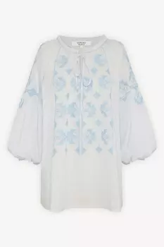 Блузка с голубой вышивкой Esther
